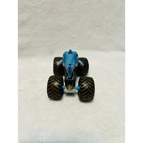 Hot Wheels Monster Jam Diecast Truck Megalodon Shark Mud Tires Mattel 1:64 Scale - Picture 4 of 5
